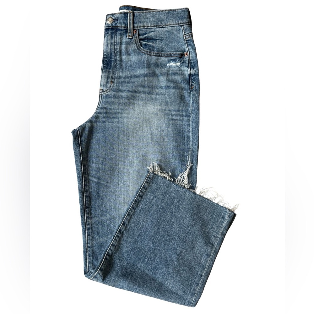 (NWT) 12th Tribe - Women’s Straight Leg Cropped Jean; Frayed Hem - Size: 30